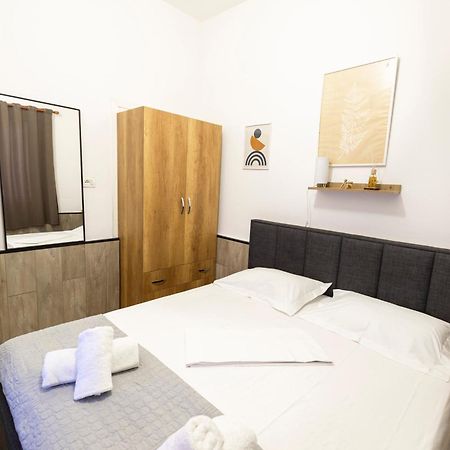 Tiny Cute Studio Near The City Center - 5 Min Walk Tiran Dış mekan fotoğraf